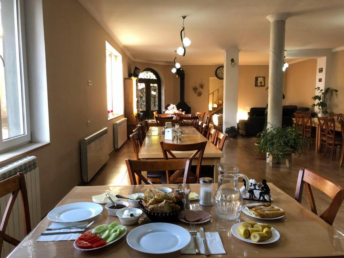 מסטיה Family Hotel Kala מראה חיצוני תמונה